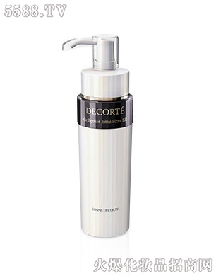 �߽z���yƷ���޹�˾������r(sh��)�������Һ���̝�(r��n)�ͣ�