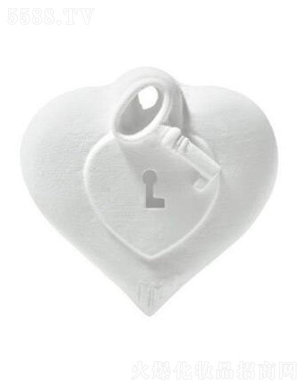 ������(�Ϻ�)Ʒ�ƹ����ɷ����޹�˾���Ϻ������� ��?sh��)۠����֮�����ʯ��-С̖(h��o)