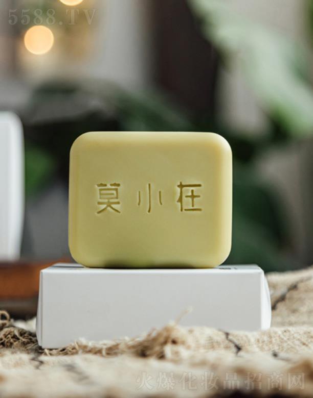 �G����Ī�ϻ��yƷ���޹�˾��ĪС�������ֹ���