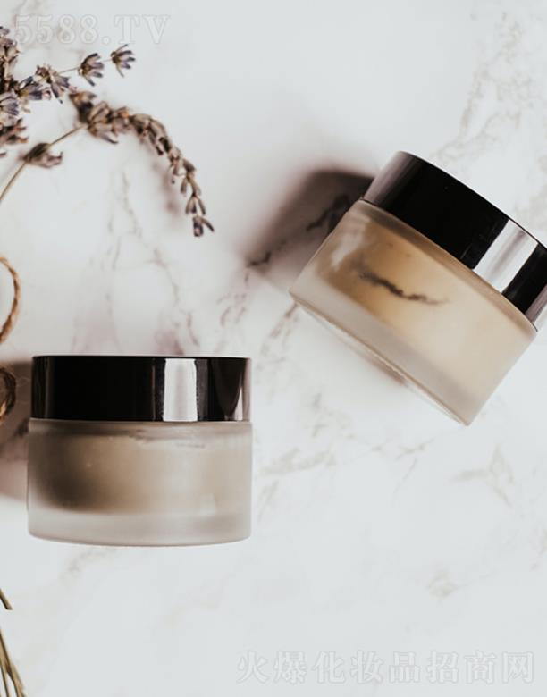 �Ƭ����yƷ���o(w��)�a�����޹�˾���H���۵�˪