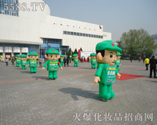 ��ͨ��ģ�������L(f��ng)�������P(y��ng)���h(yu��n)����